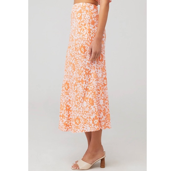 MINKPINK Orange Floral Printed Pull-On Midi Skirt - Picture 2 of 4